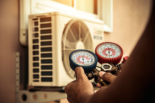 Professional Ductwork Repair technician working in Monroeville, AL